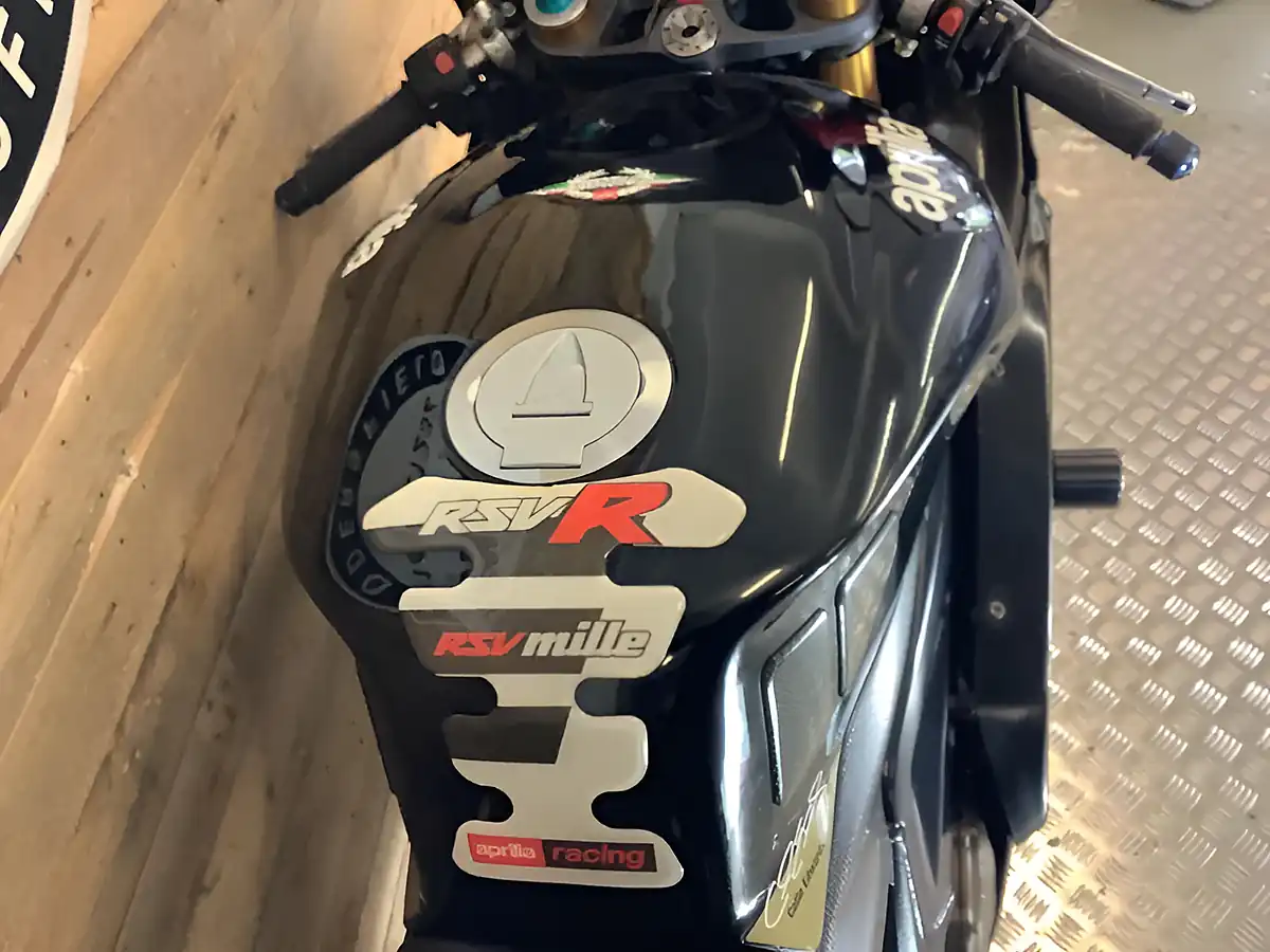 Used 2003 Aprilia Rsv R - Interior and Exterior details 12