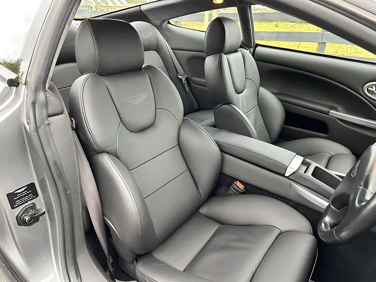 Used 2003 Aston Martin Vanquish Grey - Interior and Exterior details 13