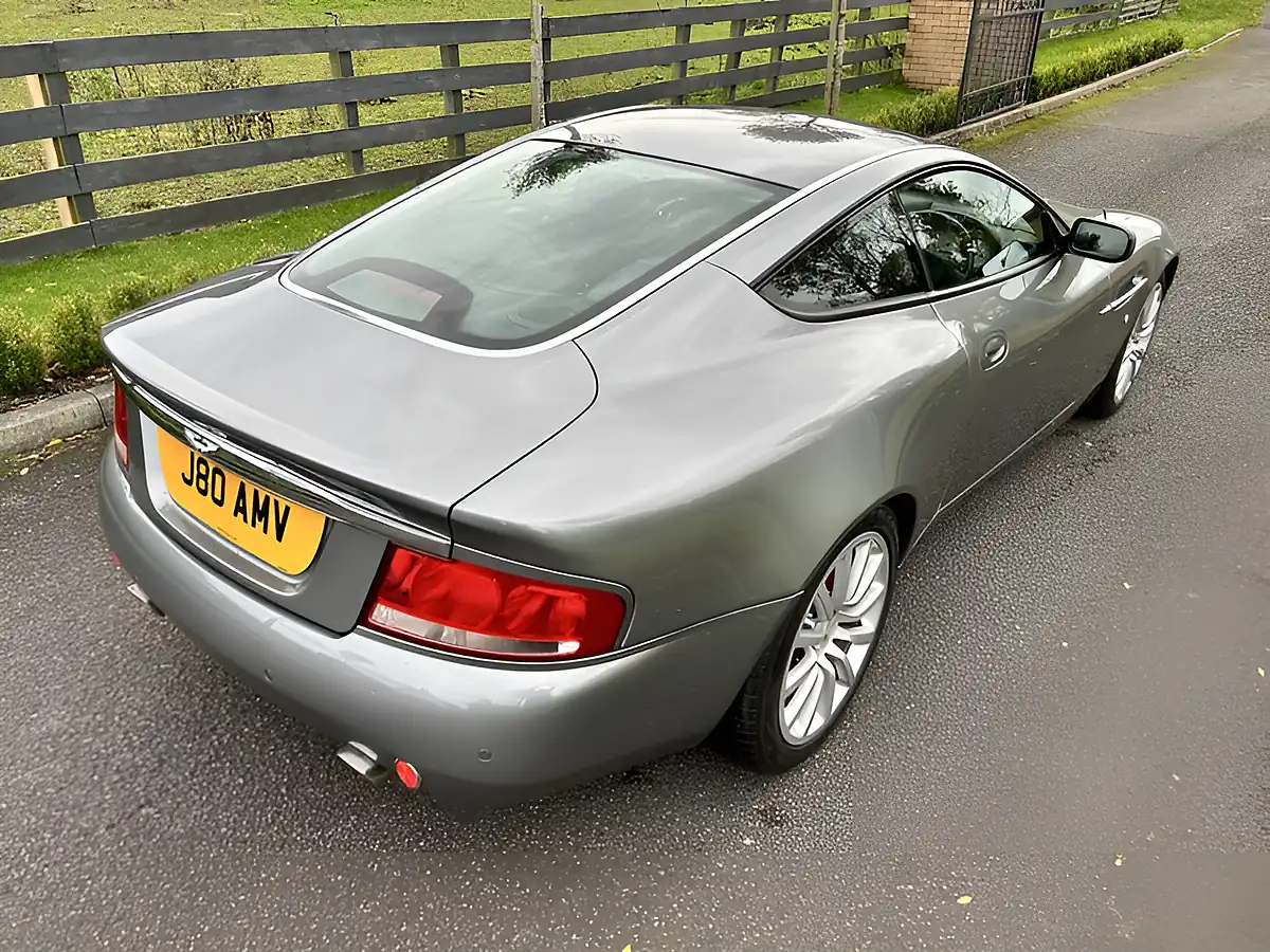 Used 2003 Aston Martin Vanquish Grey - Interior and Exterior details 16