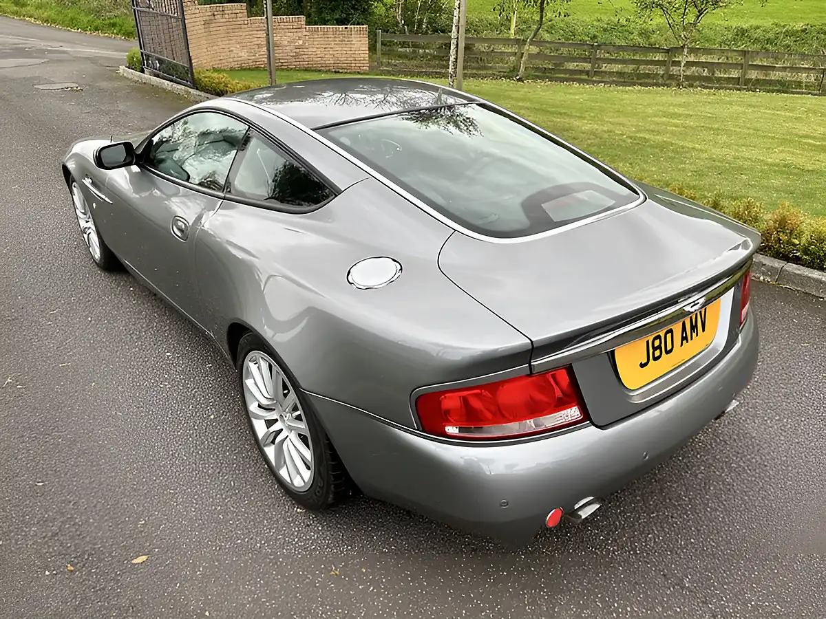 Used 2003 Aston Martin Vanquish Grey - Interior and Exterior details 8