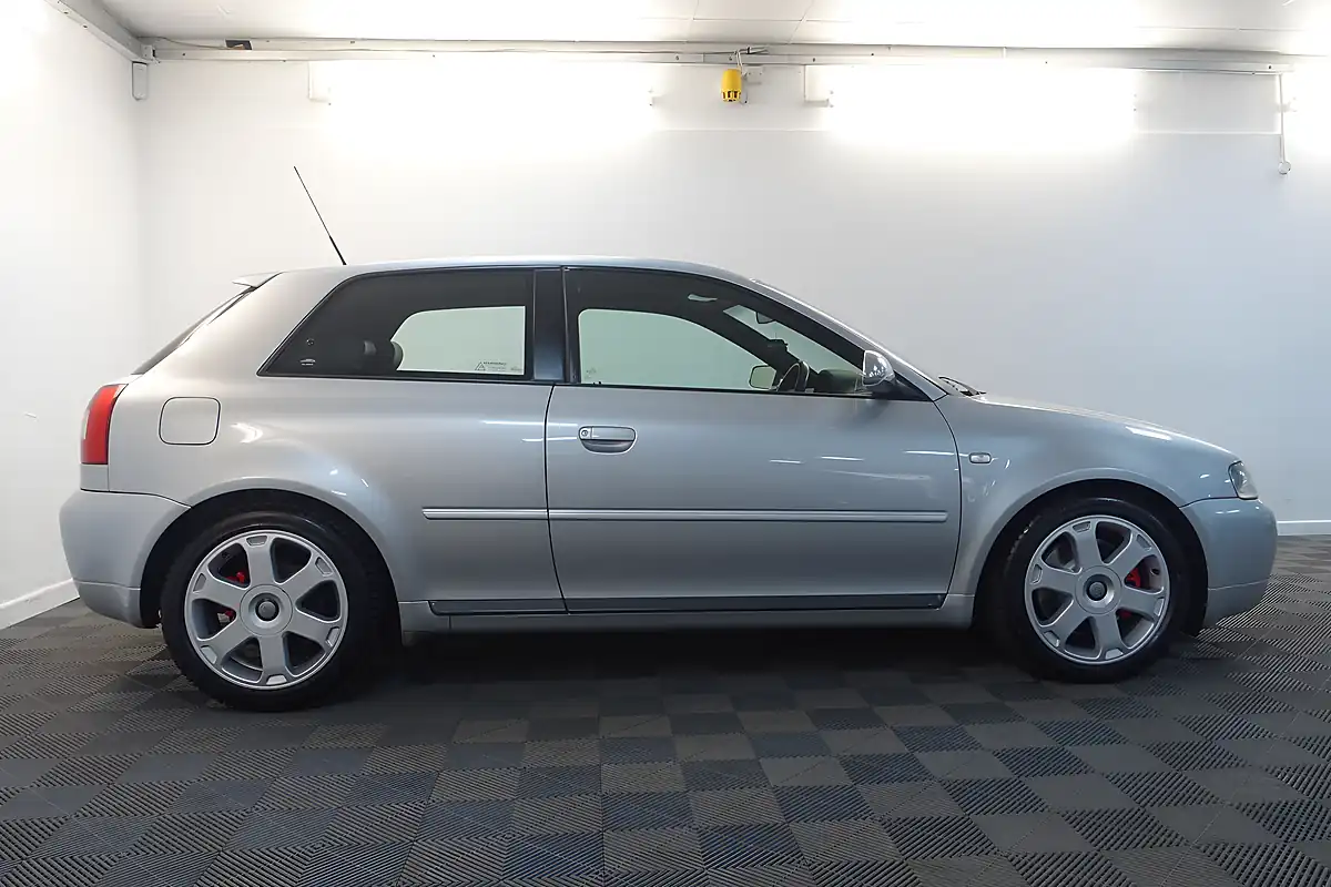 Used 2003 Audi S3 Hatchback 3dr Silver - Interior and Exterior details 6