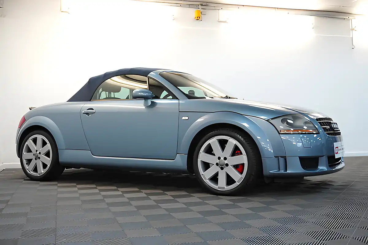 Used 2003 Audi Tt Roadster Blue - Interior and Exterior details 18