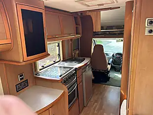 Used 2003 Bessacarr E425 White - Interior and Exterior details 13