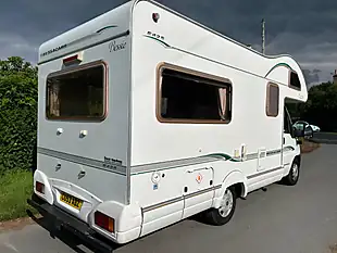 Used 2003 Bessacarr E425 White - Interior and Exterior details 17