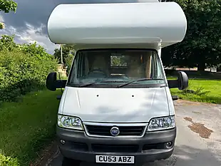 Used 2003 Bessacarr E425 White - Interior and Exterior details 4