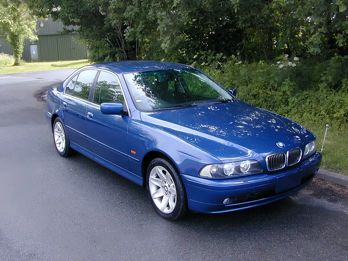 Used 2003 BMW 5 Series Individual 20th Japan Edition Blue - Front View