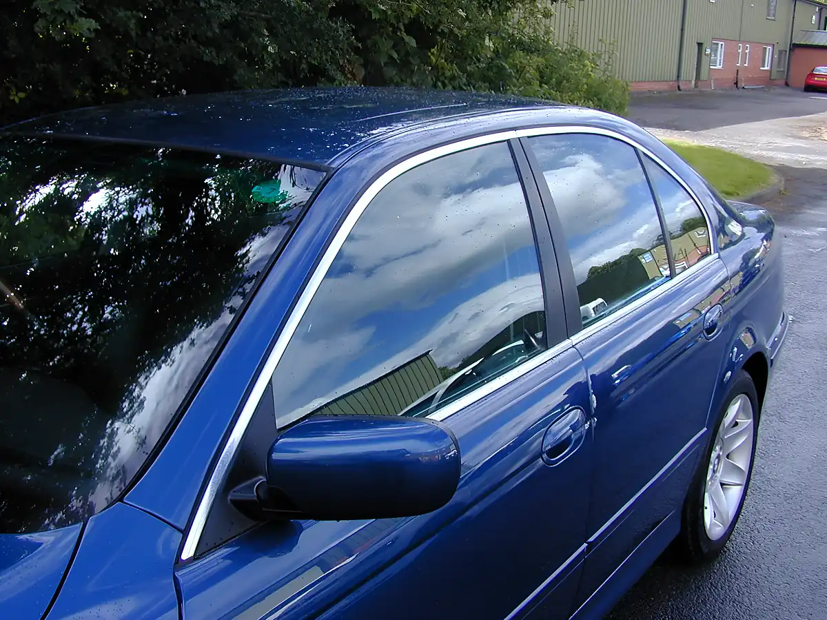 Used 2003 BMW 5 Series Individual 20th Japan Edition Blue - Interior and Exterior details 11
