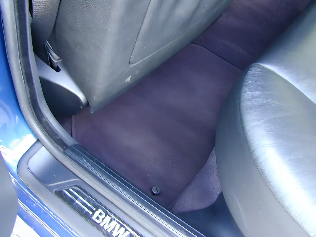 Used 2003 BMW 5 Series Individual 20th Japan Edition Blue - Interior and Exterior details 14