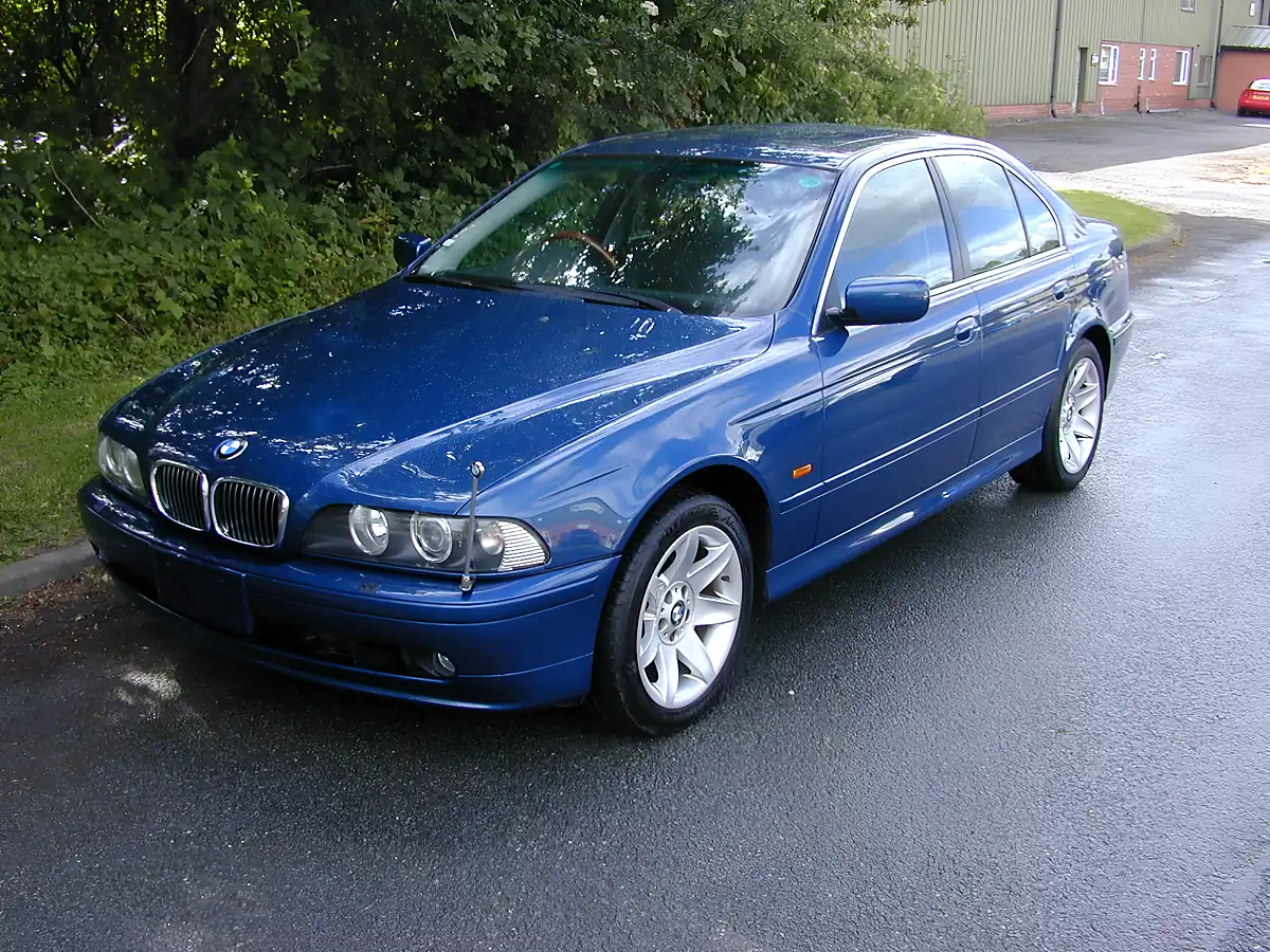 Used 2003 BMW 5 Series Individual 20th Japan Edition Blue - Interior and Exterior details 8