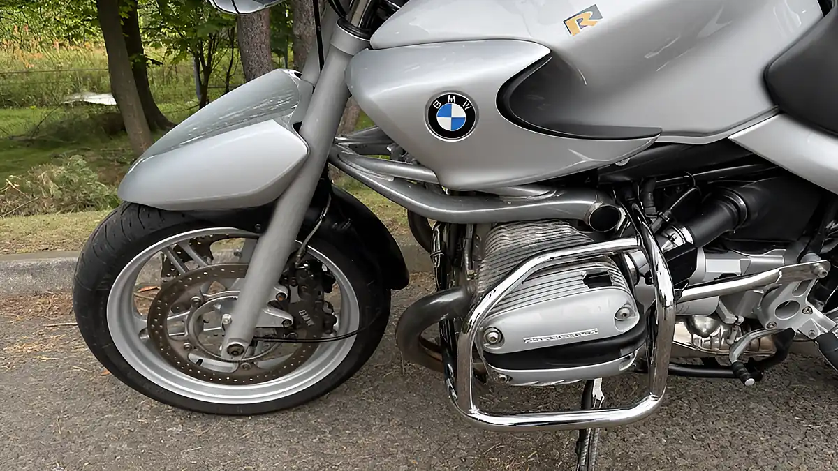 Used 2003 BMW R850R Silver - Interior and Exterior details 13