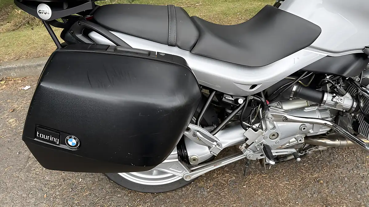 Used 2003 BMW R850R Silver - Interior and Exterior details 8