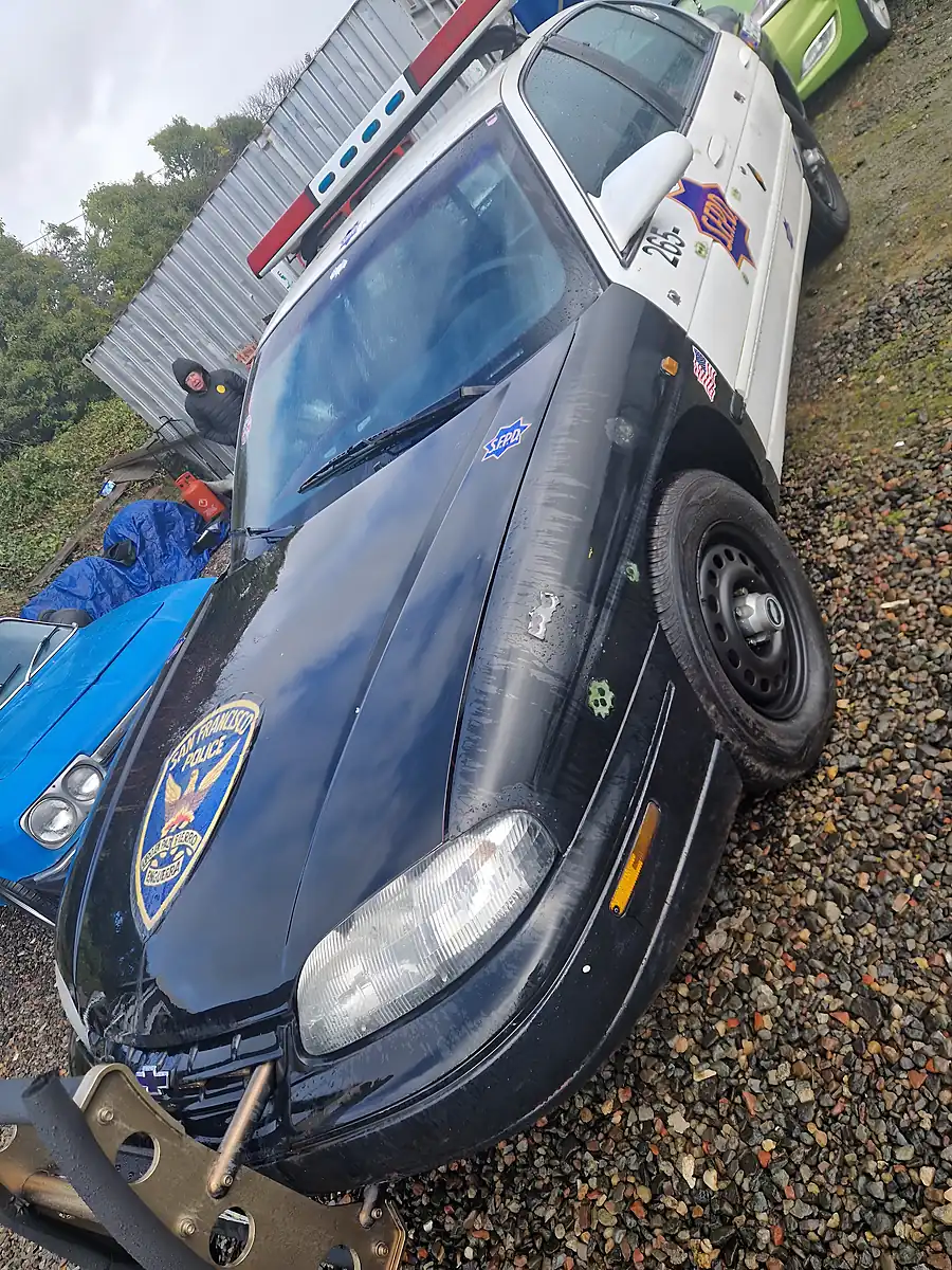 Used 2003 Chevrolet Lumina Police Car Lookalike Black - Interior and Exterior details 4