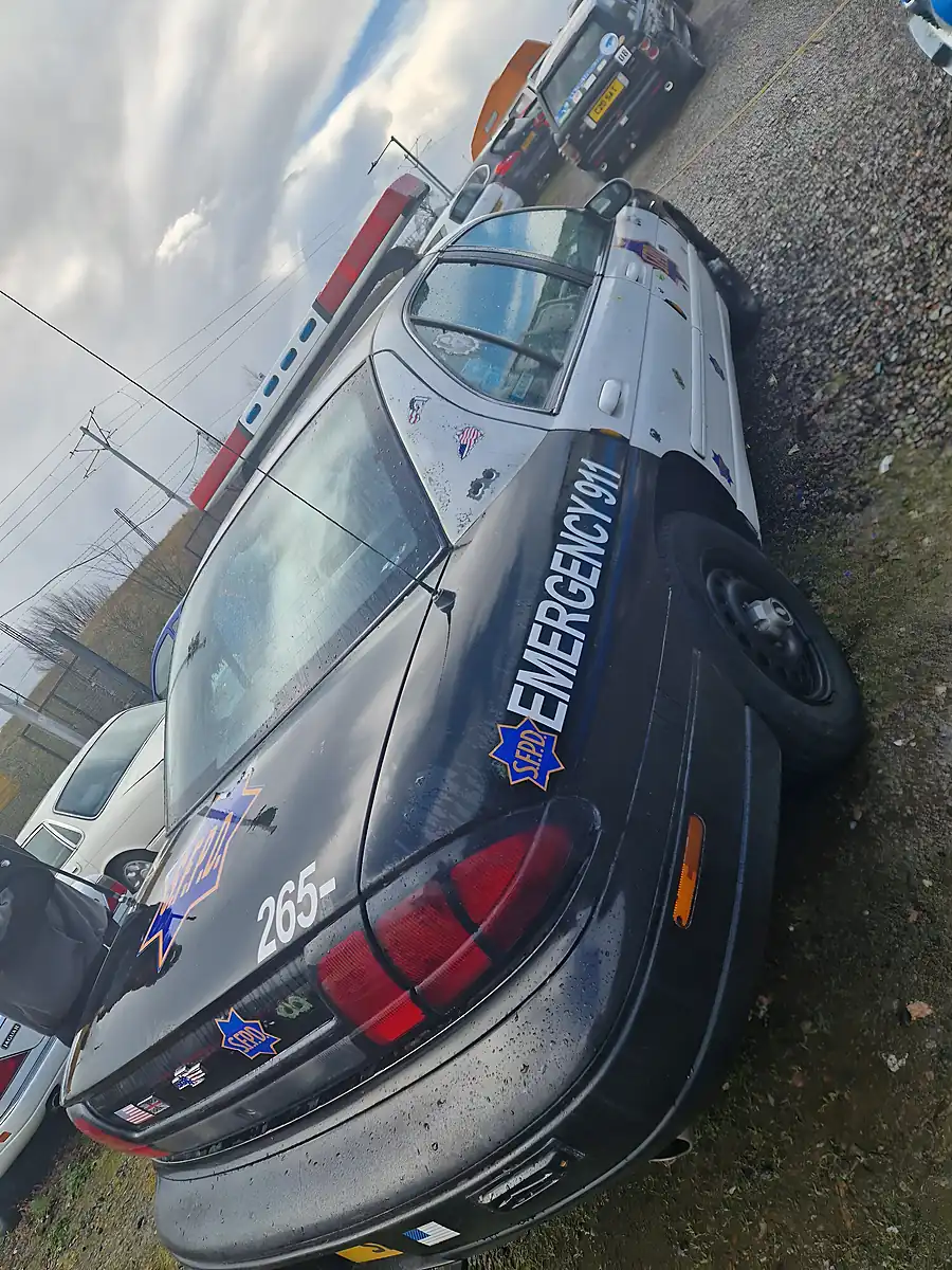 Used 2003 Chevrolet Lumina Police Car Lookalike Black - Interior and Exterior details 7