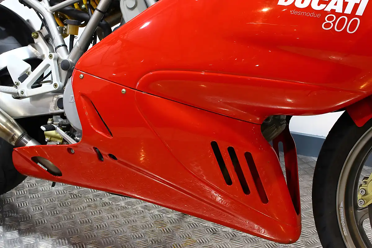 Used 2003 Ducati 800 Ss Red - Interior and Exterior details 6