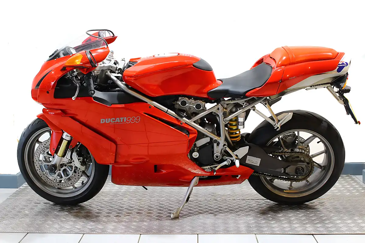 Used 2003 Ducati 999 Red - Interior and Exterior details 9