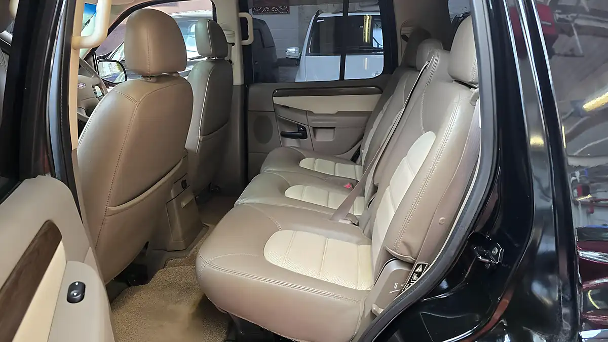 Used 2003 Ford Explorer Eddie Bauer Black - Interior and Exterior details 13