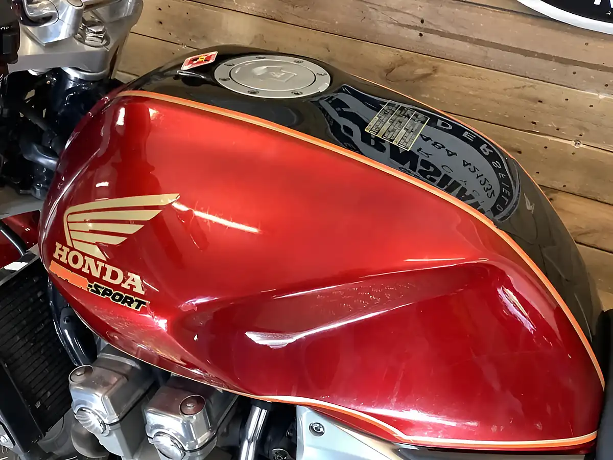 Used 2003 Honda Cb - Interior and Exterior details 10