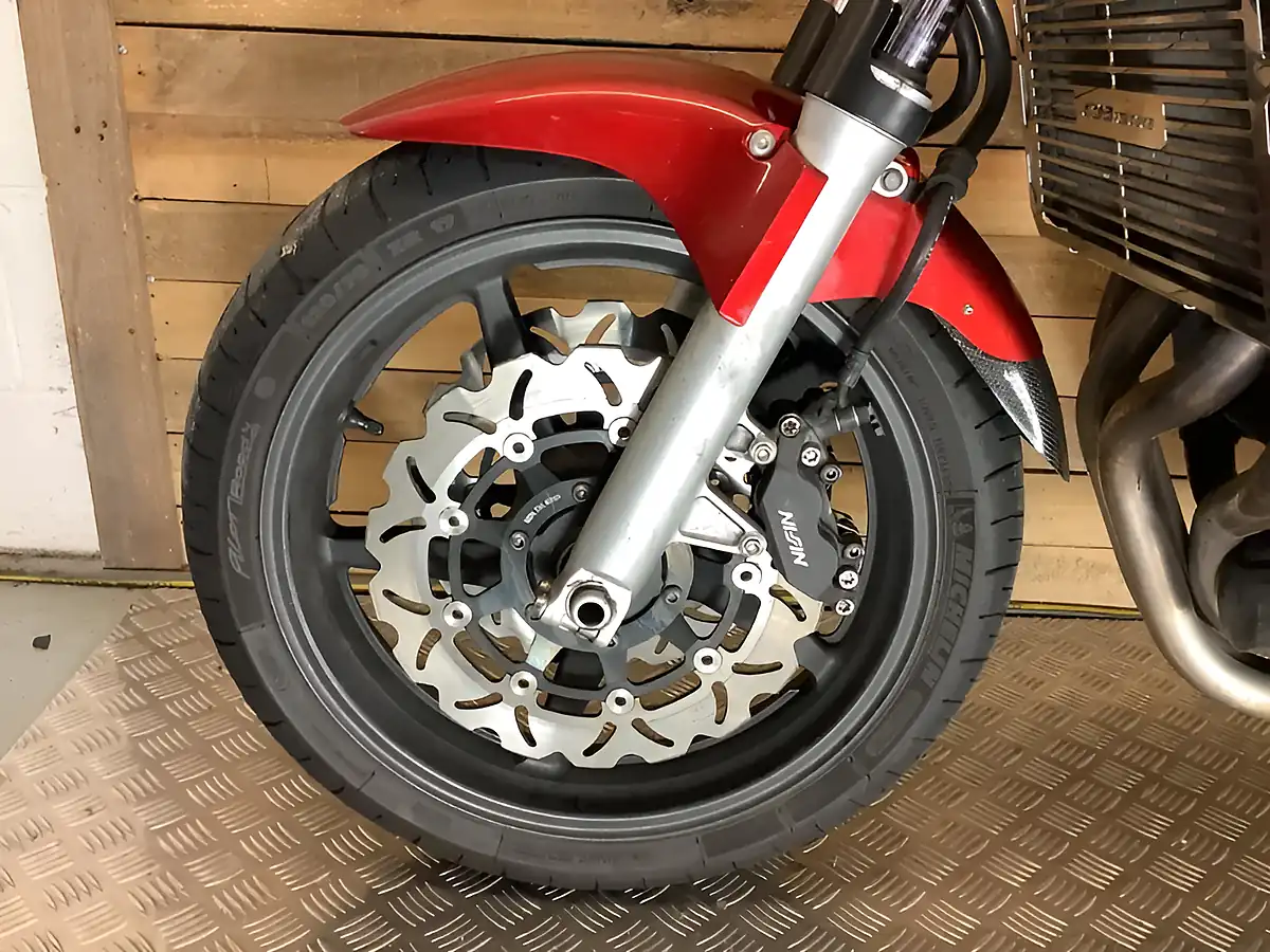 Used 2003 Honda Cb - Interior and Exterior details 20