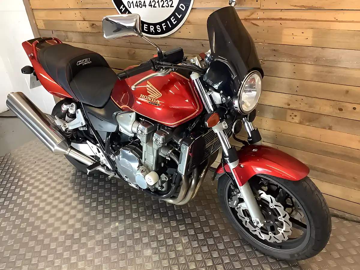 Used 2003 Honda Cb - Interior and Exterior details 5