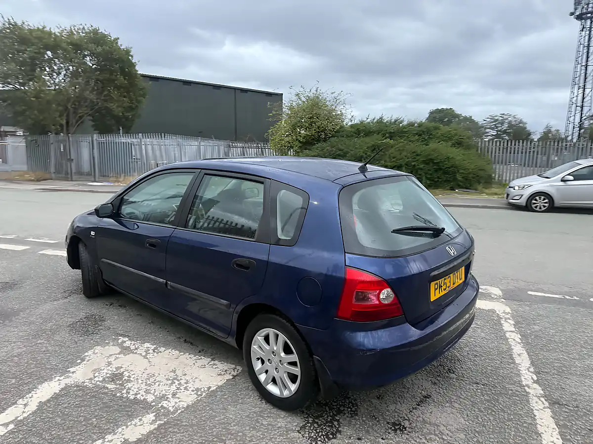 Used 2003 Honda Civic S - Interior and Exterior details 7