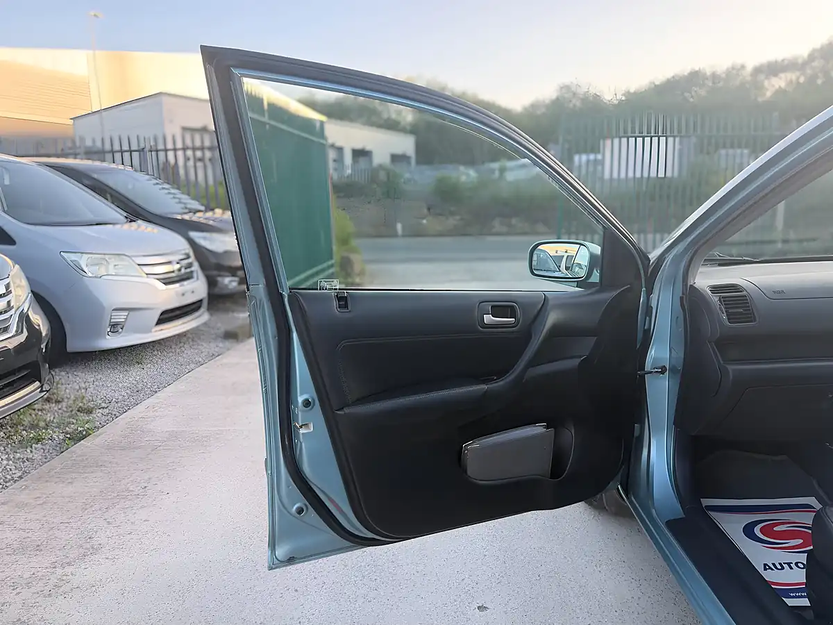Used 2003 Honda Civic Se Executive Green - Interior and Exterior details 13