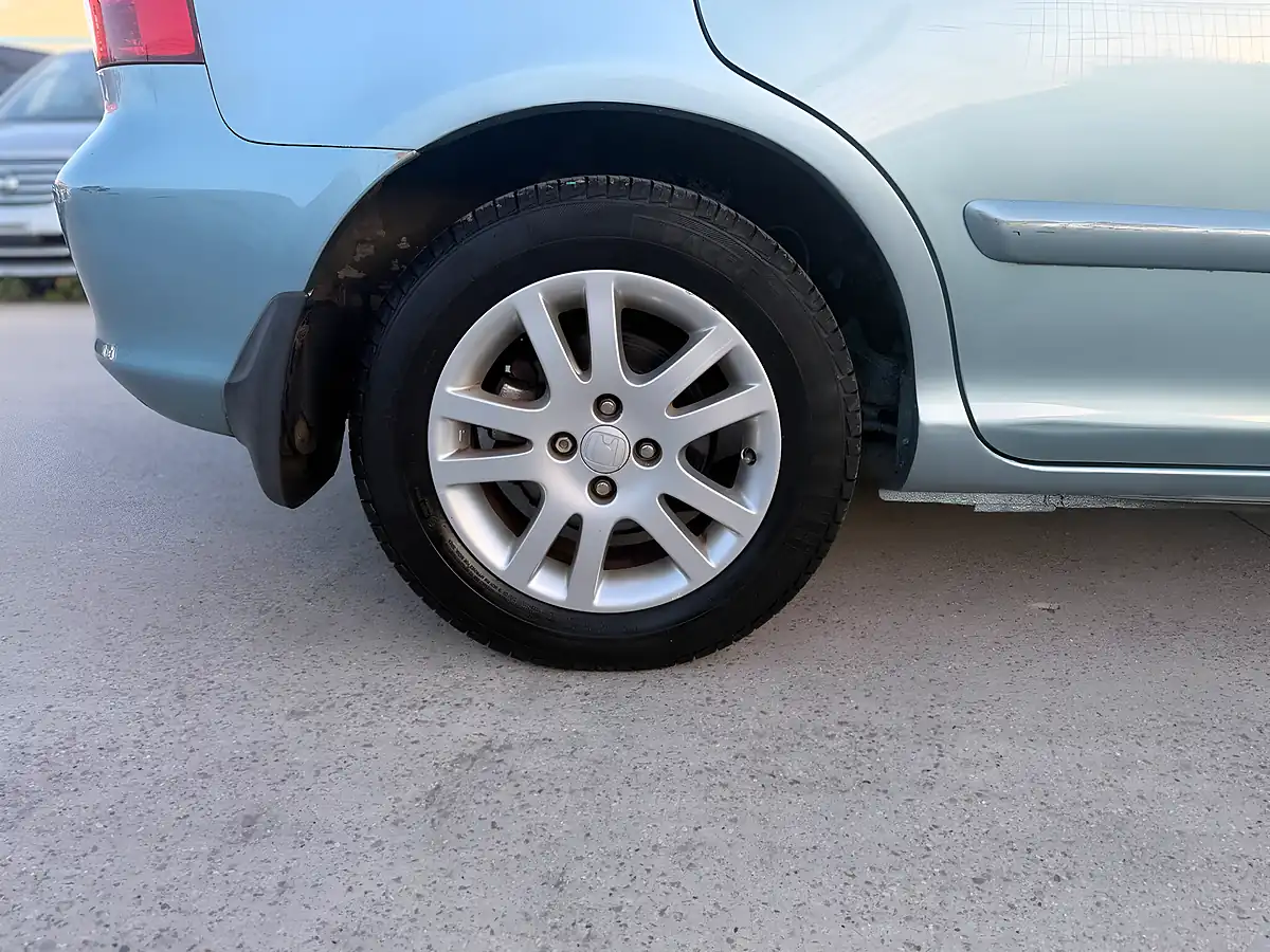 Used 2003 Honda Civic Se Executive Green - Interior and Exterior details 19