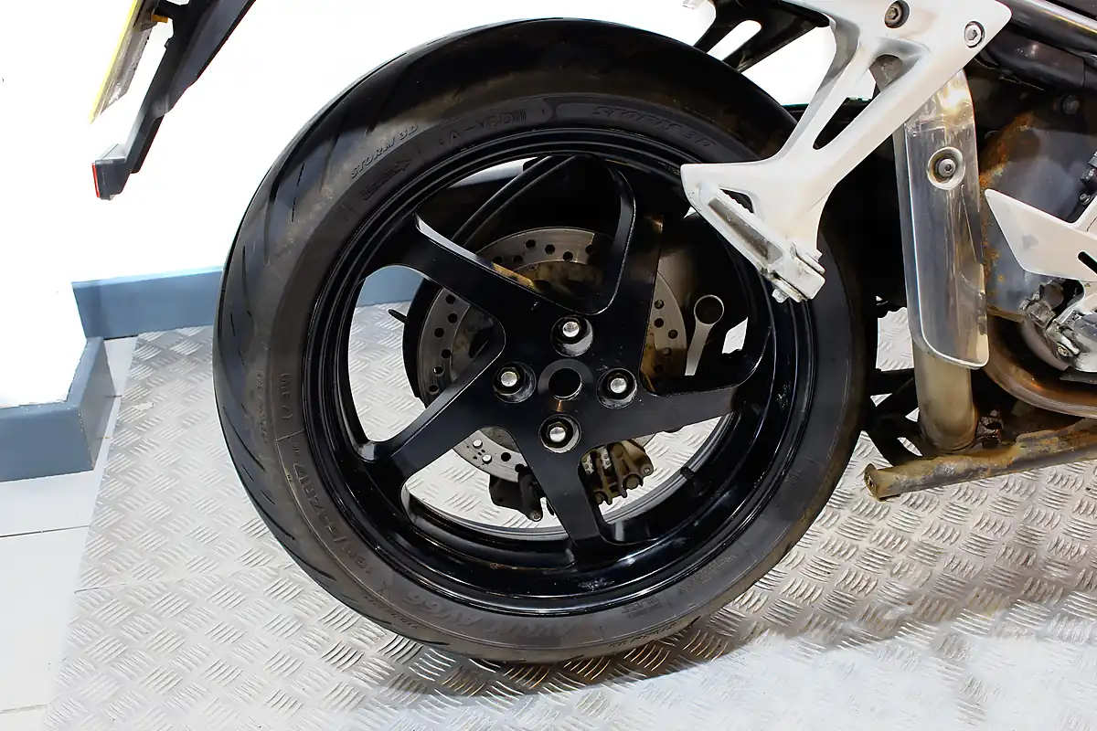 Used 2003 Honda VFR800 Red - Interior and Exterior details 7