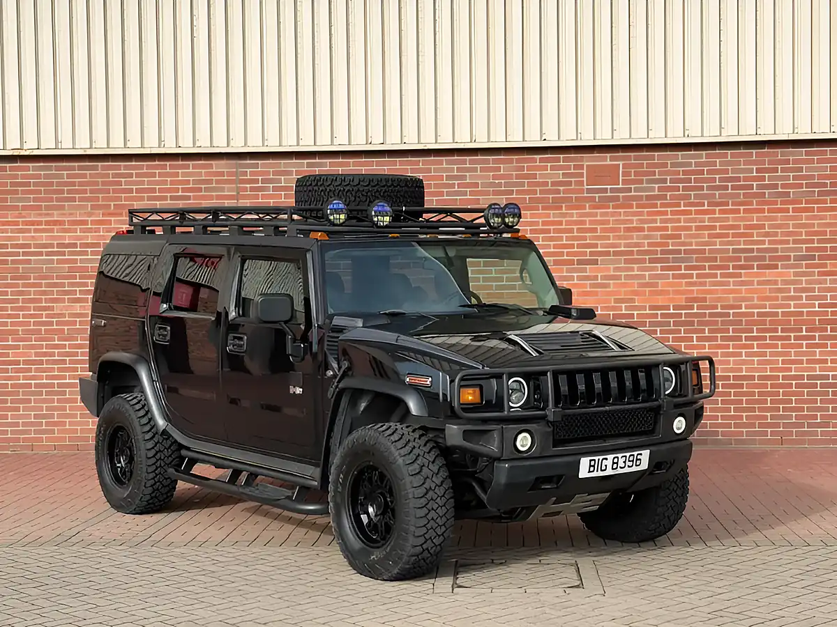 Used 2003 Hummer H2 Luxury Black - Interior and Exterior details 13