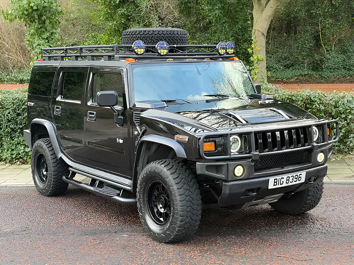 Used 2003 Hummer H2 Luxury Black - Interior and Exterior details 2
