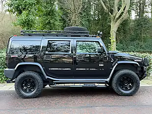 Used 2003 Hummer H2 Luxury Black - Interior and Exterior details 4