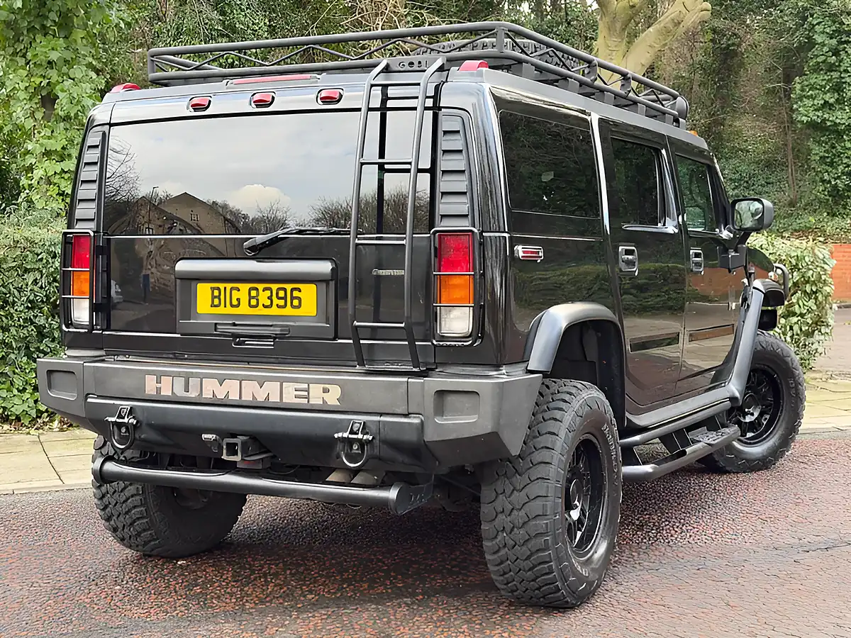 Used 2003 Hummer H2 Luxury Black - Interior and Exterior details 5