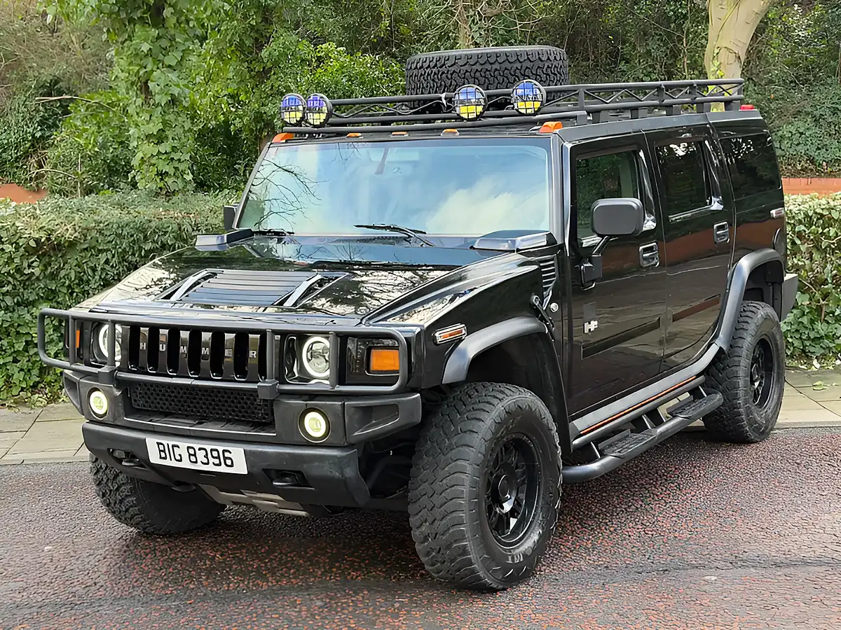 Used 2003 Hummer H2 Luxury Black - Interior and Exterior details 6