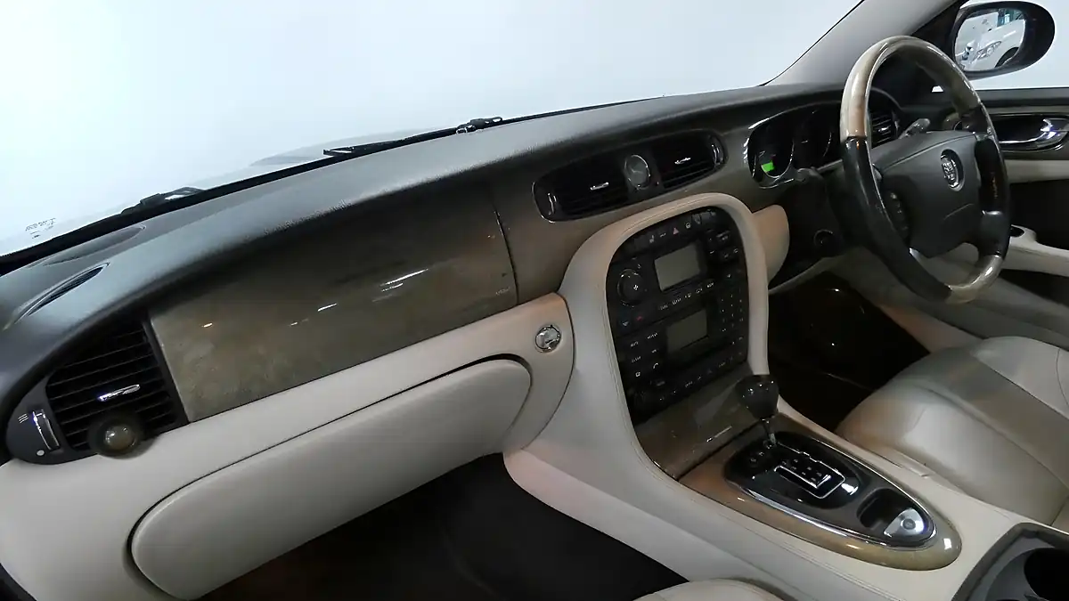 Used 2003 Jaguar Xj XJ6 Sport Blue - Interior and Exterior details 6