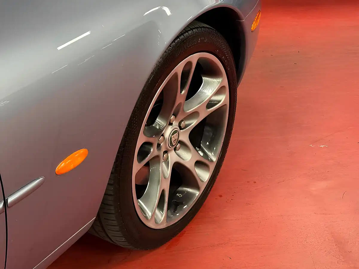 Used 2003 Jaguar XK8 Blue - Interior and Exterior details 7