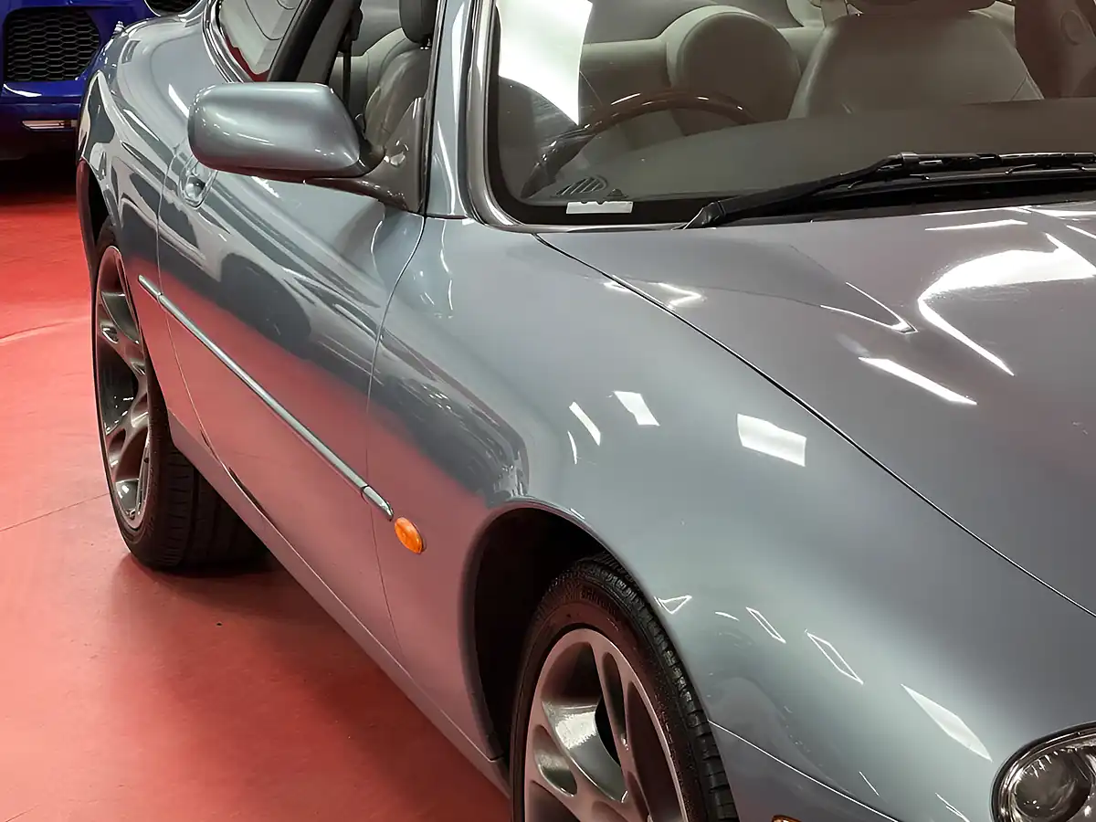 Used 2003 Jaguar XK8 Blue - Interior and Exterior details 8