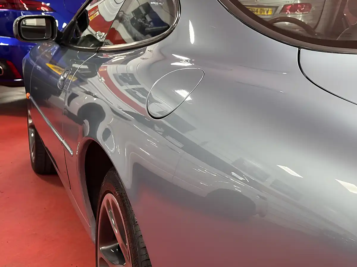 Used 2003 Jaguar XK8 Blue - Interior and Exterior details 9