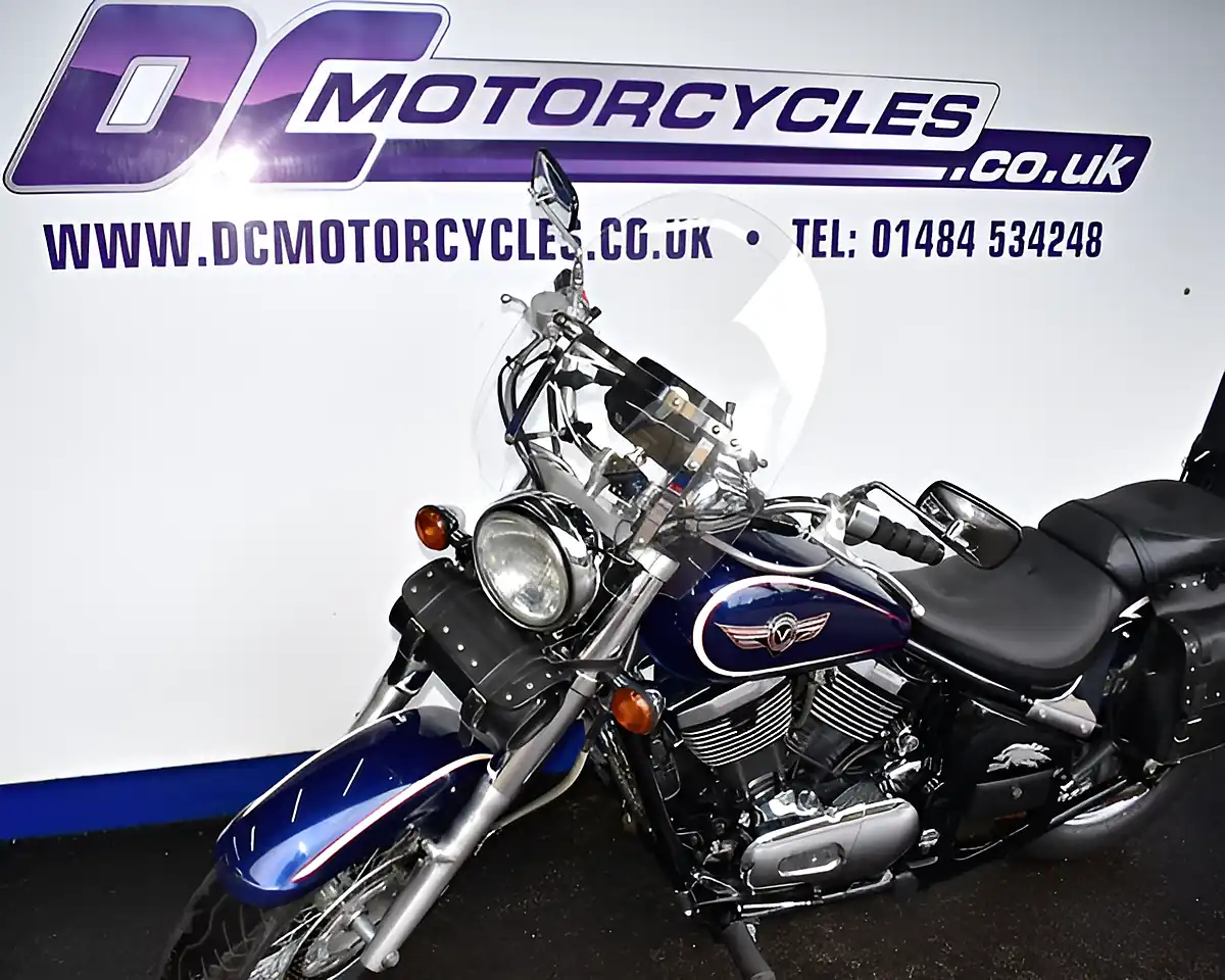 Used 2003 Kawasaki Vn 800 Classic Blue - Interior and Exterior details 9