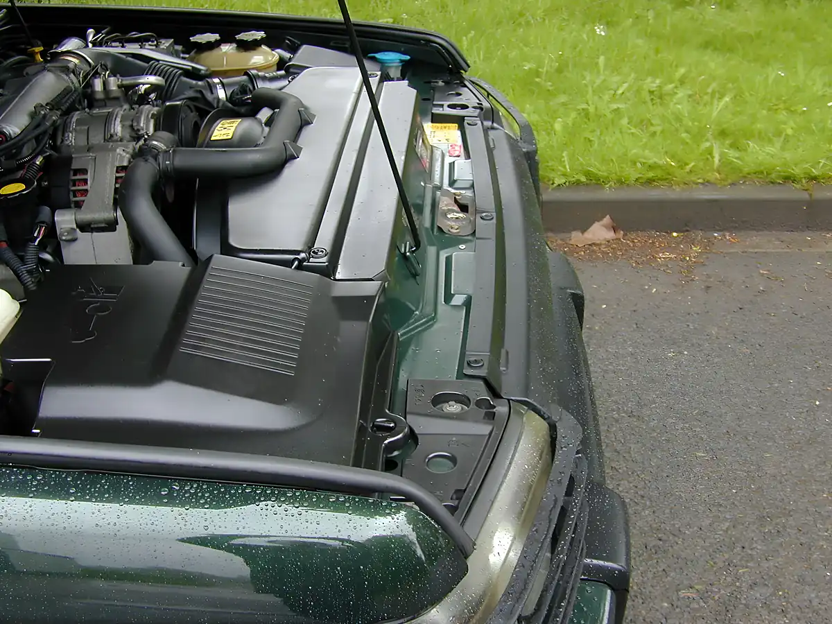 Used 2003 Land Rover Discovery Hse Epson Green Metallic - Interior and Exterior details 19