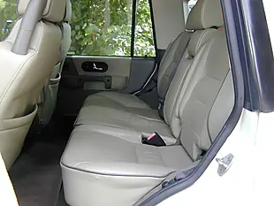 Used 2003 Land Rover Discovery Hse White - Interior and Exterior details 14