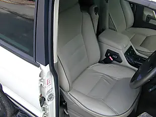 Used 2003 Land Rover Discovery Hse White - Interior and Exterior details 15