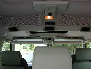 Used 2003 Land Rover Discovery Hse White - Interior and Exterior details 18