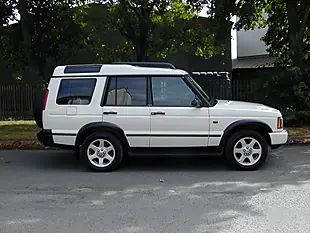 Used 2003 Land Rover Discovery Hse White - Interior and Exterior details 2