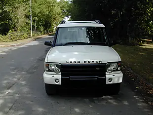 Used 2003 Land Rover Discovery Hse White - Interior and Exterior details 4