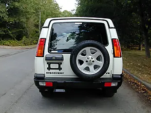 Used 2003 Land Rover Discovery Hse White - Interior and Exterior details 5