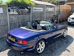 Used 2003 Mazda MX-5 Nevada Blue - Interior and Exterior details 7