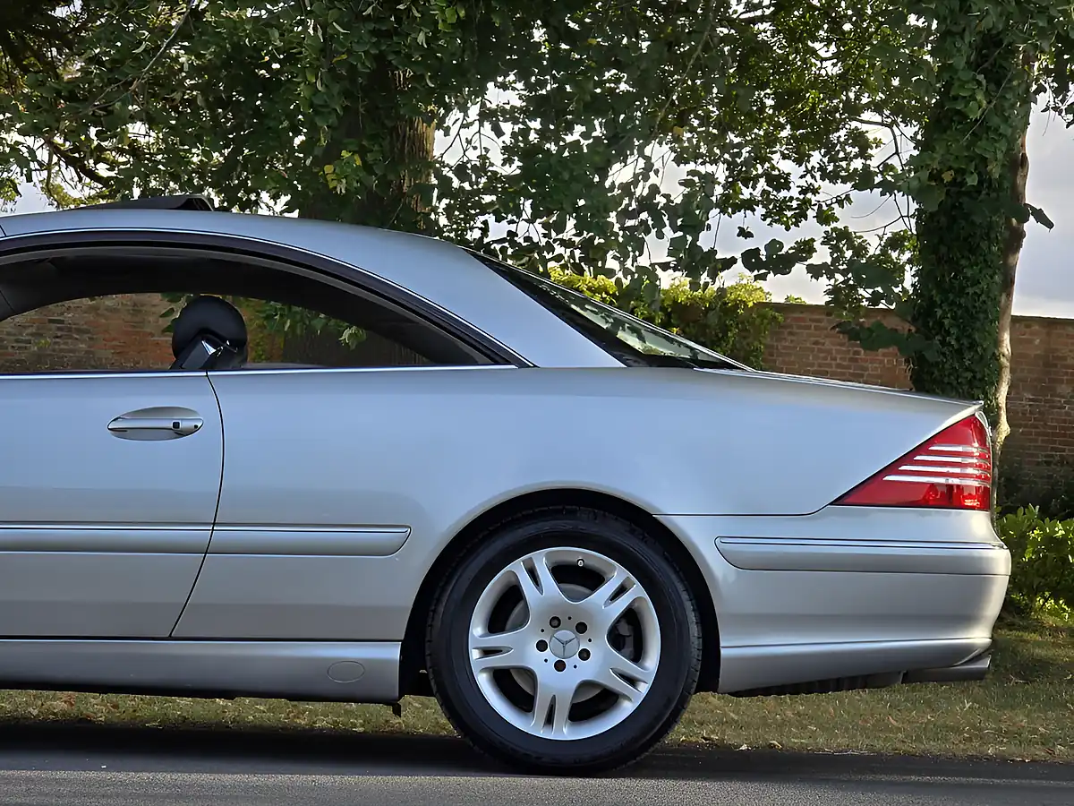 Used 2003 Mercedes-Benz Cl CL500 Brilliant Silver - Interior and Exterior details 12