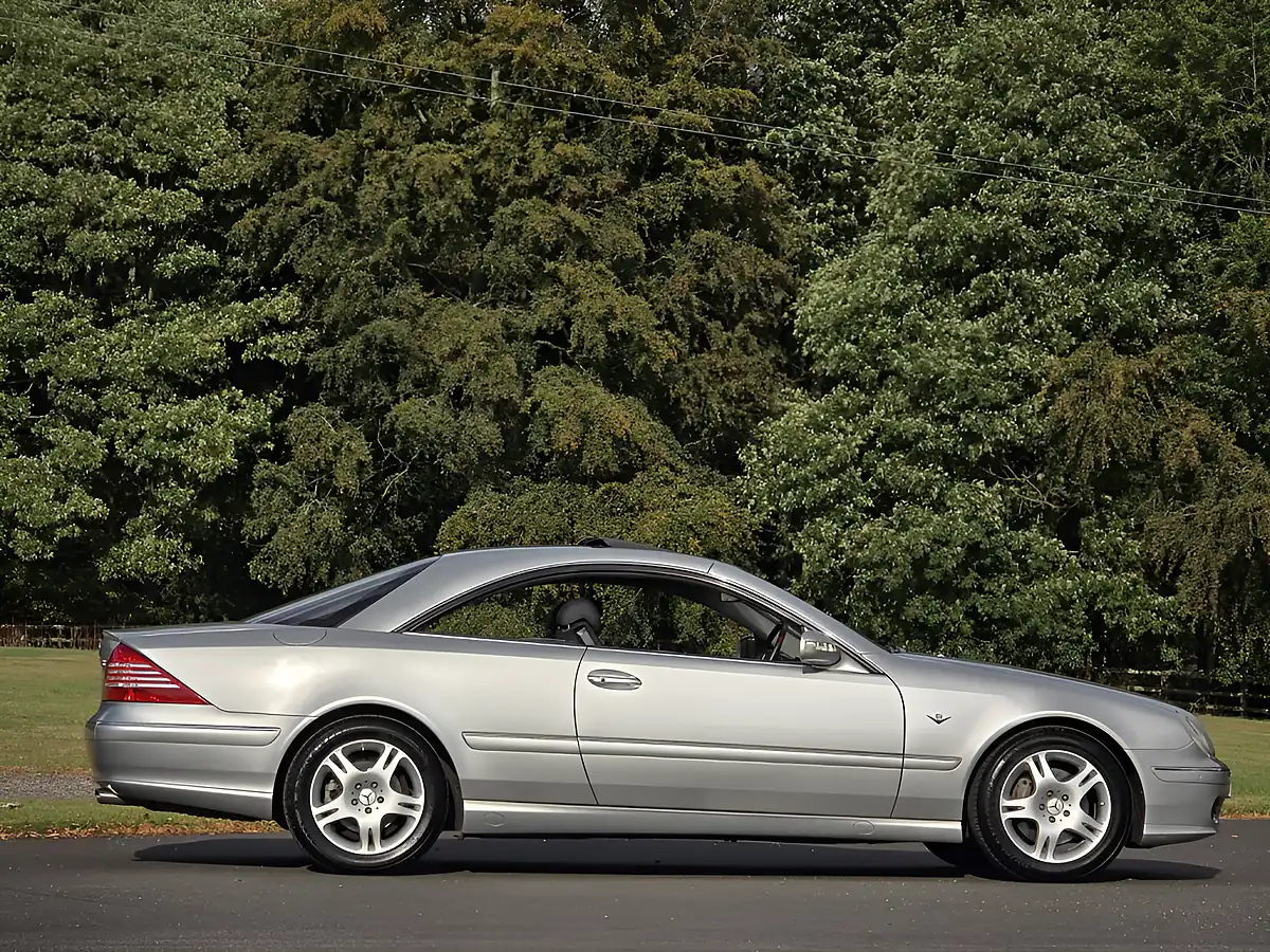 Used 2003 Mercedes-Benz Cl CL500 Brilliant Silver - Interior and Exterior details 8