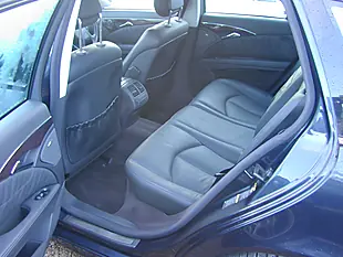 Used 2003 Mercedes-Benz E Class Estate Dark Blue Metallic - Interior and Exterior details 11
