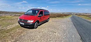 Used 2003 Mercedes-Benz Vito 108 Red - Interior and Exterior details 3