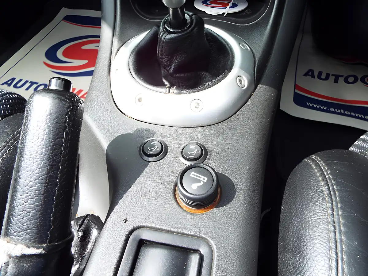Used 2003 MG Tf Convertible Blue - Interior and Exterior details 13